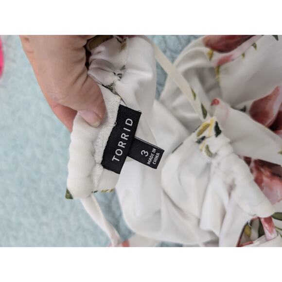 Torrid Floral Chiffon Mock Neck Maxi Dress Boho Sz 3X - Picture 6 of 11